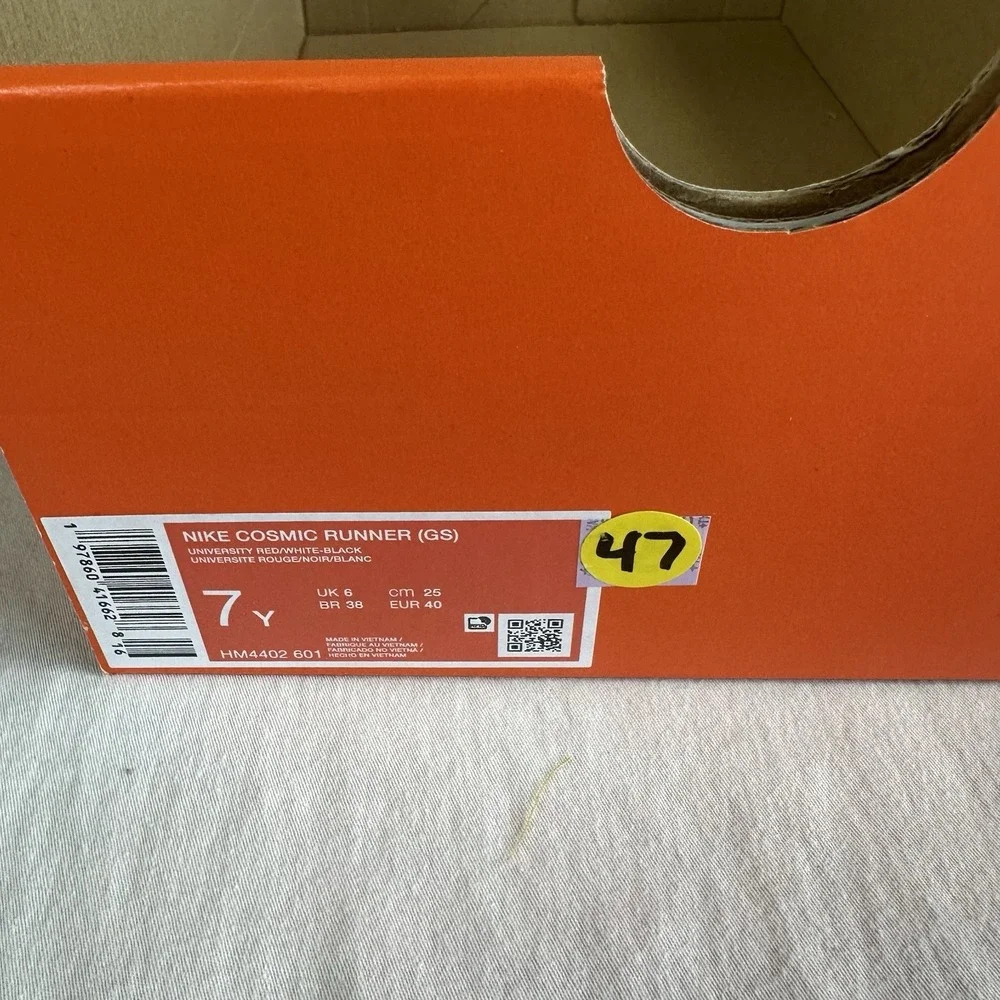 Big Kid‎ GS Nike Cosmic Runner HM4402 601 University Red /White/ Black New Sz 7Y